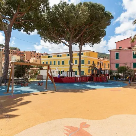 Appartement 3 Bedroom In *