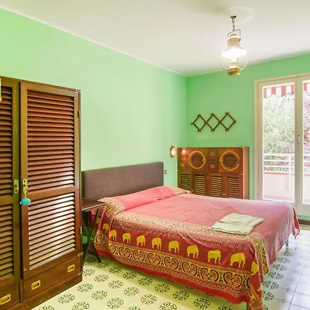 3 Bedroom In Apartment