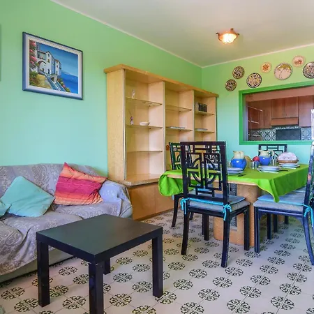 3 Bedroom In Apartment